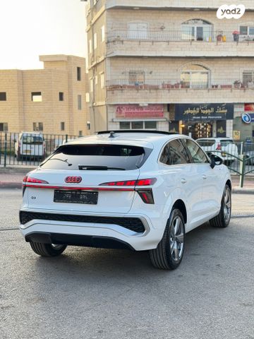 מודעת רכב אאודי Q3 2