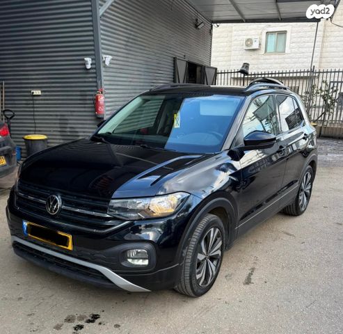 מודעת רכב פולקסווגן T-קרוס