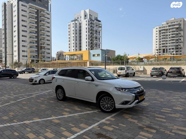 מודעת רכב מיצובישי אאוטלנדר