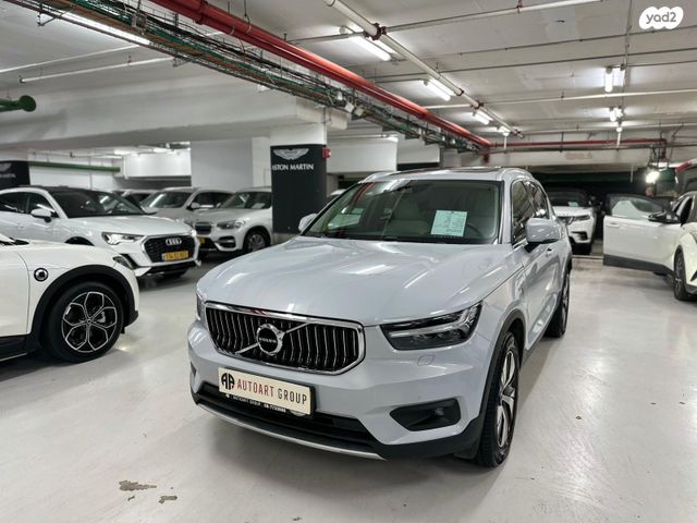 מודעת רכב וולוו XC40