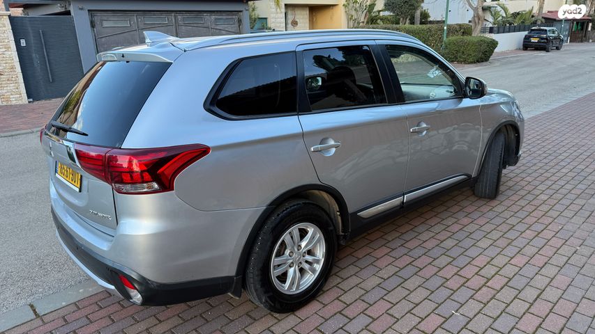 מודעת רכב מיצובישי אאוטלנדר