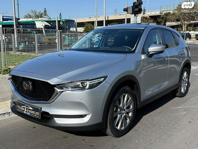 מודעת רכב מאזדה CX-5