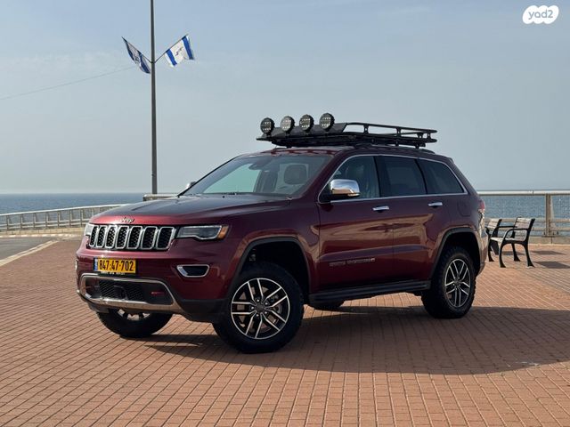 מודעת רכב ג'יפ גרנד צ'ירוקי