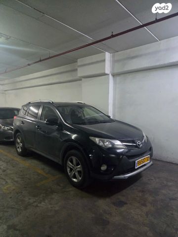 מודעת רכב טויוטה RAV4