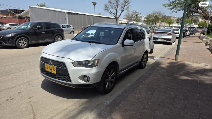 מודעת רכב מיצובישי אאוטלנדר