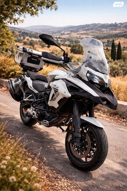 מודעת רכב בנלי TRK 502