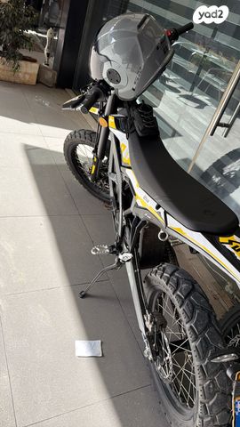 מודעת רכב סורון ULTRA BEE T