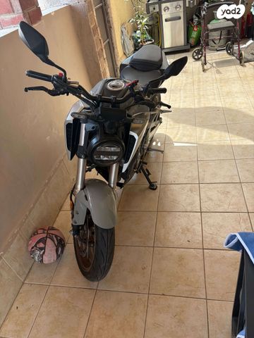 מודעת רכב הונדה CB125R