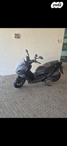 מודעת רכב קימקו דאון-טאון 350