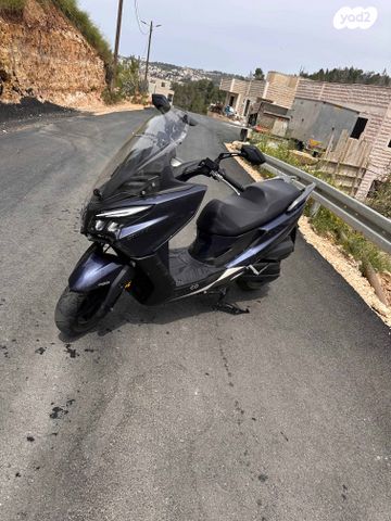 מודעת רכב קימקו איקס-טאון 250I