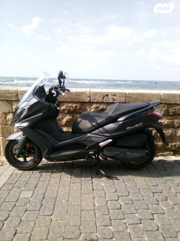 מודעת רכב קימקו דאון-טאון 250ABS