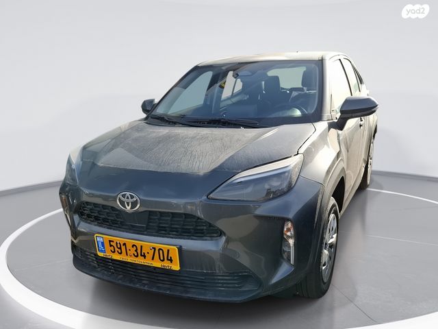 מודעת רכב טויוטה יאריס קרוס