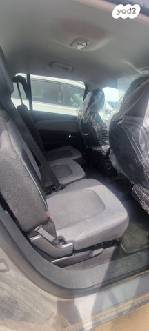 מודעת רכב סיטרואן C4 פיקאסו 1