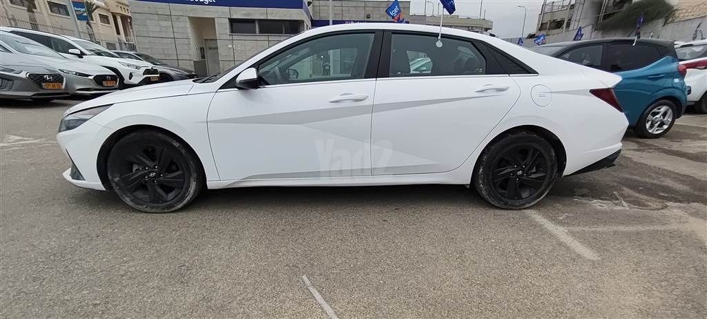מודעת רכב יונדאי אלנטרה 3