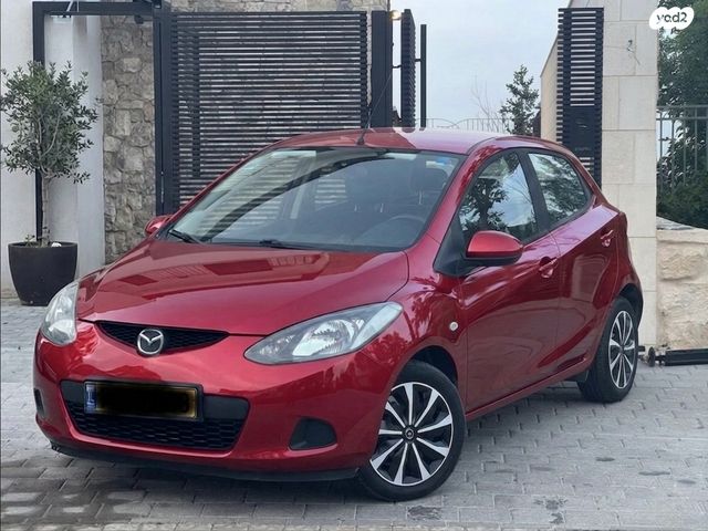 מודעת רכב מאזדה 2