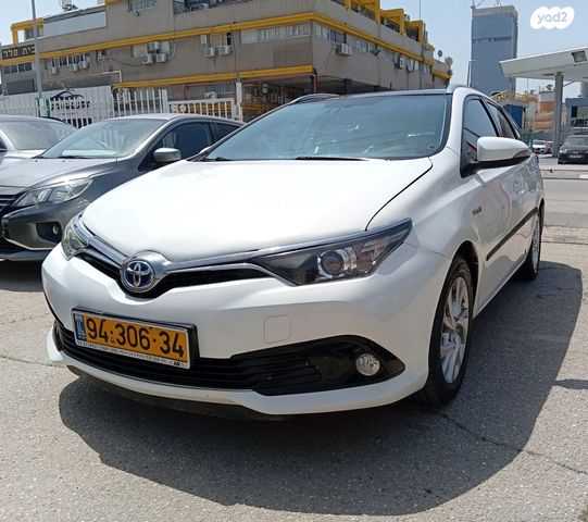 מודעת רכב טויוטה אוריס