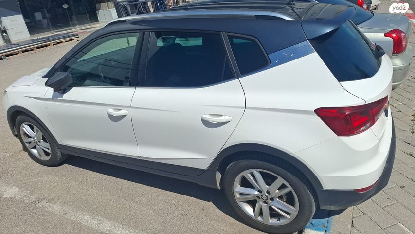 מודעת רכב סיאט ארונה