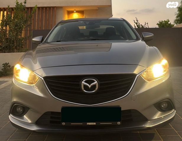 מודעת רכב מאזדה 6