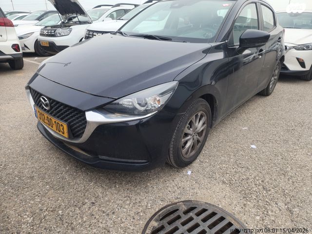 מודעת רכב מאזדה 2