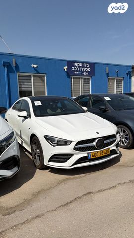 מודעת רכב מרצדס-בנץ CLA