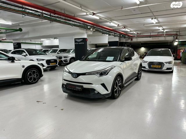 מודעת רכב טויוטה C-HR