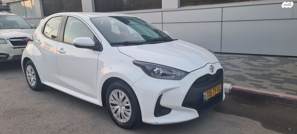 מודעת רכב טויוטה יאריס