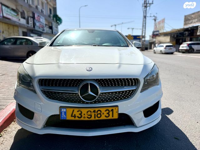 מודעת רכב מרצדס-בנץ CLA