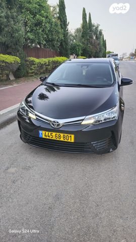 מודעת רכב טויוטה קורולה