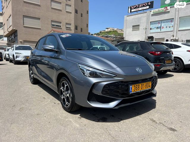 מודעת רכב אם ג'י MG3