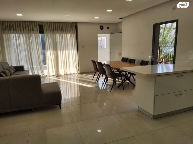 יהושע חנקין 13