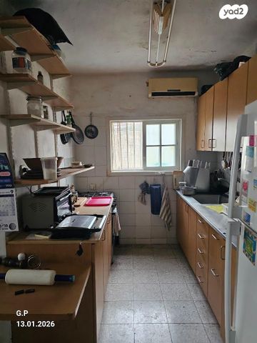 ז'בוטינסקי 10