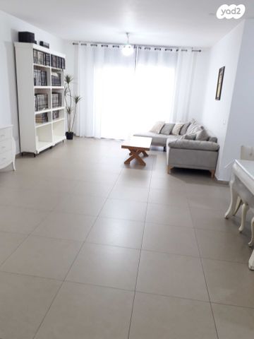 רבקה אמנו 10