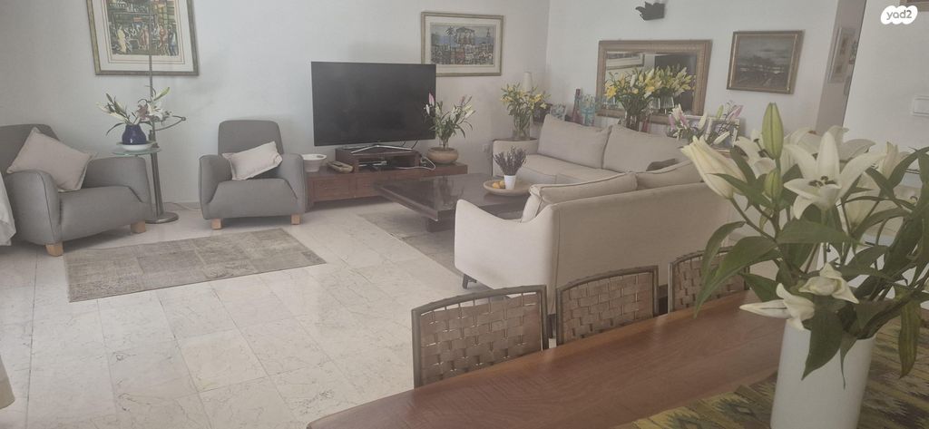 שמעון בן צבי 39