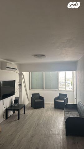 אפרים שריר 2