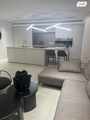 ניסים אלוני 2