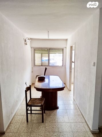 יציאת אירופה 6