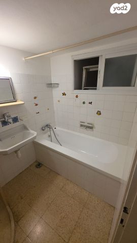 כיכר בן גוריון 1