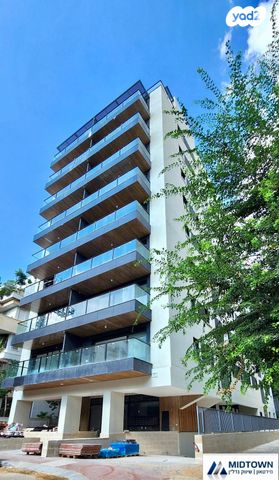 טרומפלדור 10