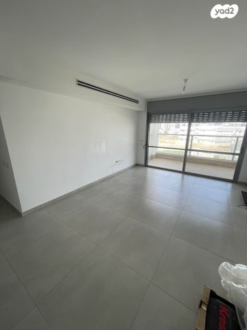 יצחק שמיר 14