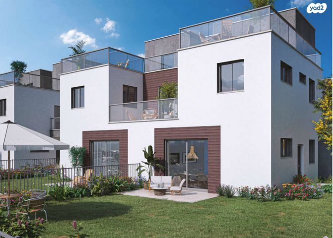 דרך הגלעד 100