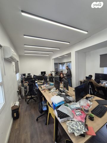 שדרות רוטשילד 33