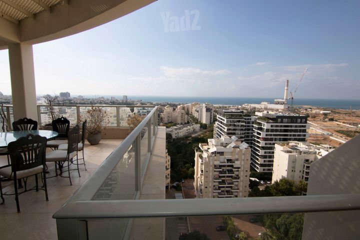 גג/ פנטהאוז למכירה בתל אביב יפו (תיווך) — 2