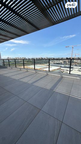 גג/ פנטהאוז