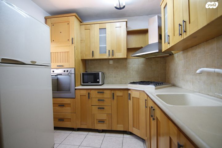 מודעת נכס, דוד רזיאל, קרית שמונה