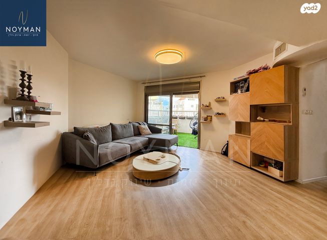 ד"ר יהודה פרח 4