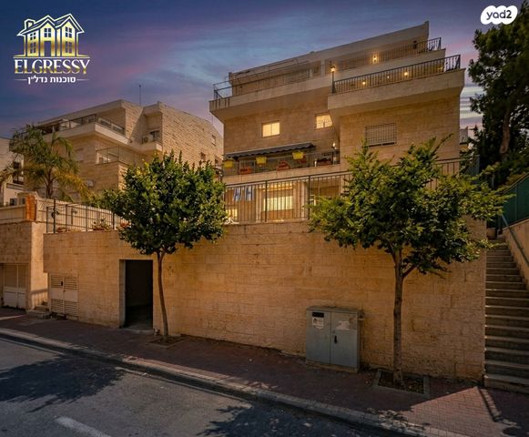 גג/ פנטהאוז, אחוזה, חיפה