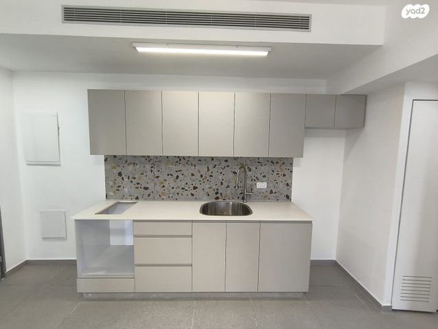 מודעת נכס, קורא הדורות, תלפיות, ירושלים