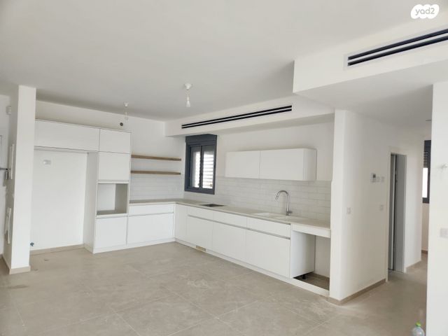 רמת חן ובן ציון