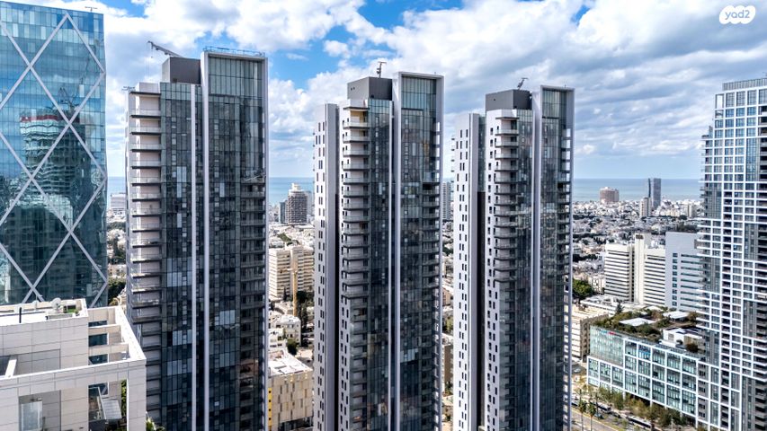 גני שרונה, קרית הממשלה