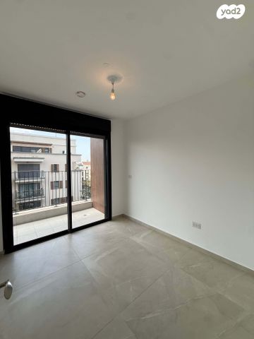 יהודה הימית 8